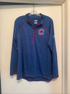 Majestic women’s Blue Chicago Cubs Quarter-Zip Pullover with Red Trim